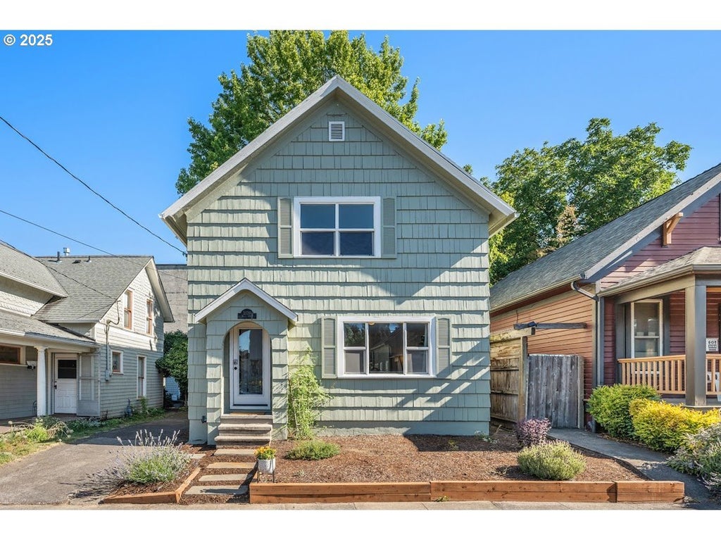 3529 Se Taylor St, Portland