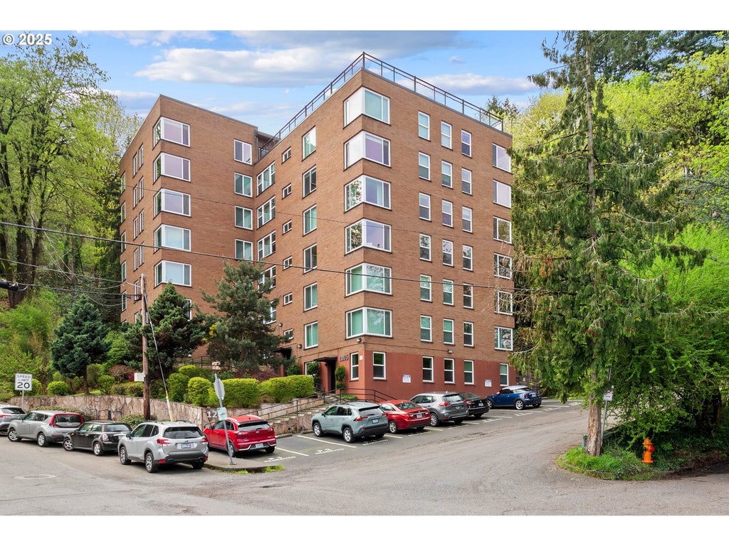 1205 Sw Cardinell Dr 102, Portland