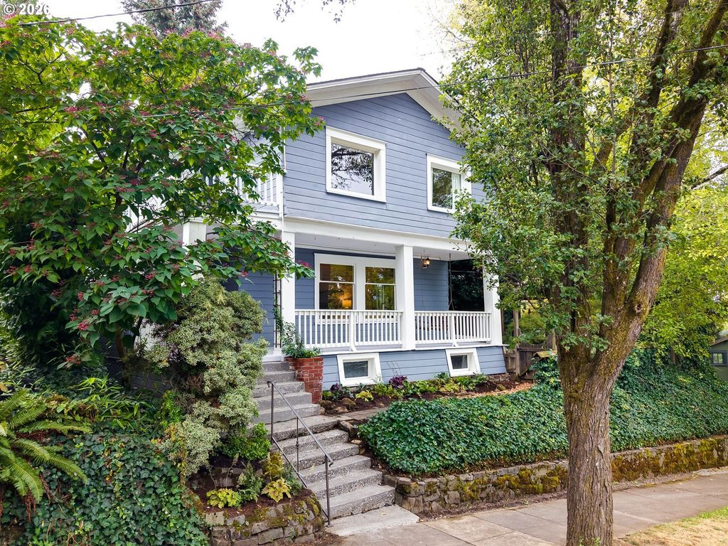 4124 Se Long St, Portland