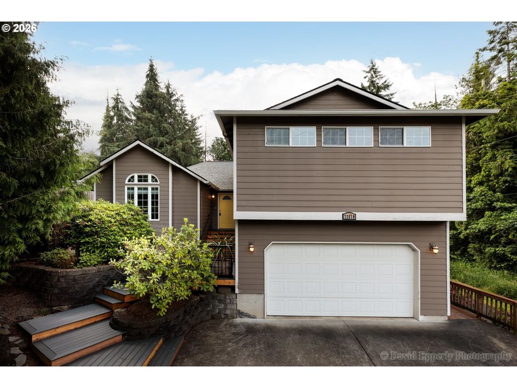 72610 Dwight St, Rainier