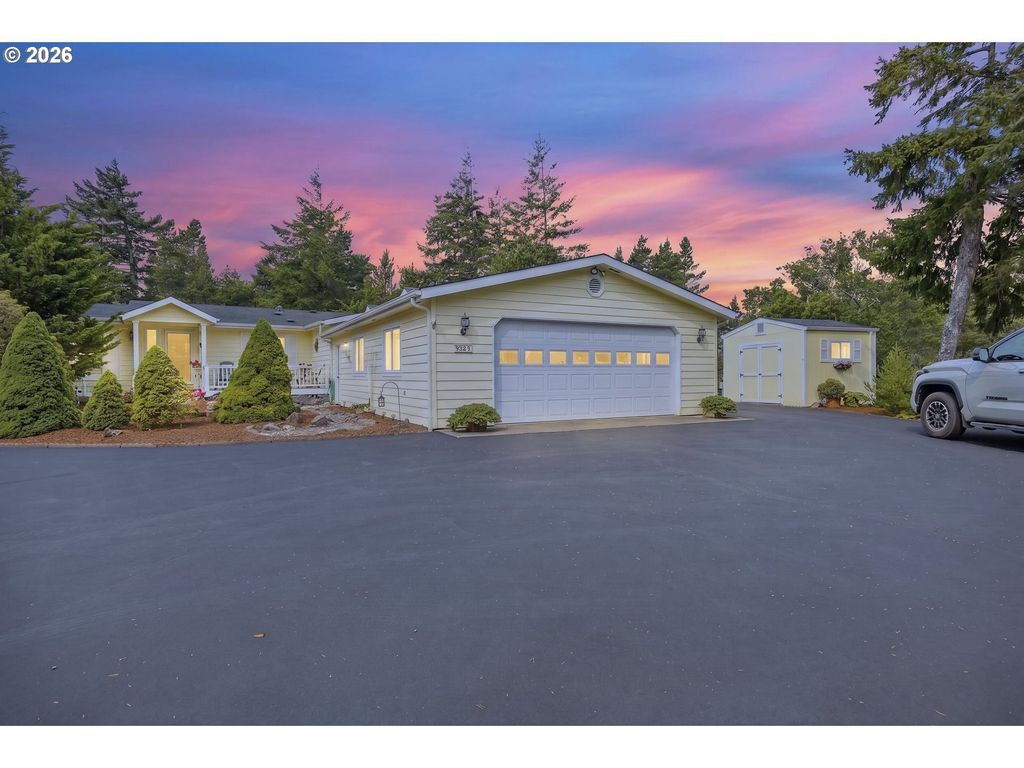 621 Glenbrook Cir, Florence