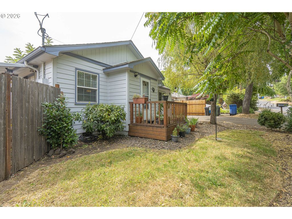3002 Bluff Ave, Salem