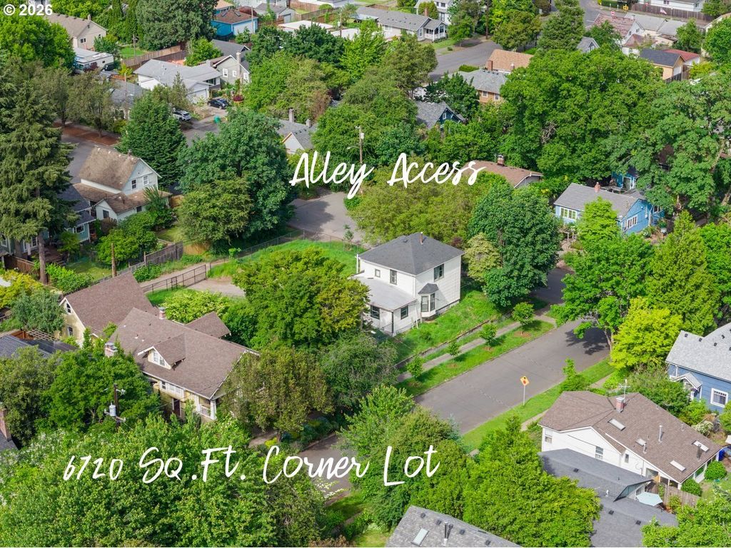 1039 Se 78th Ave, Portland