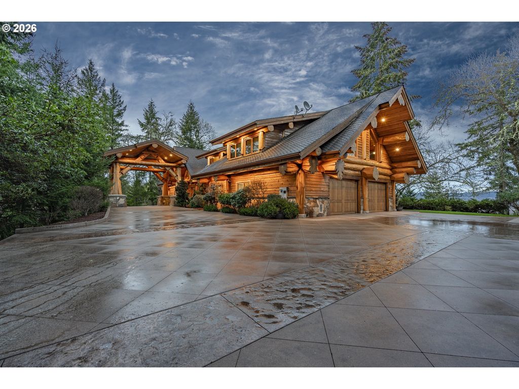 500 Westridge Ln, Roseburg