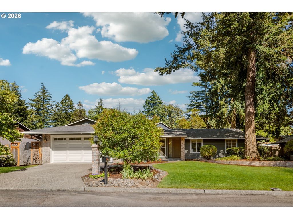 9942 Sw 52nd Ave, Portland