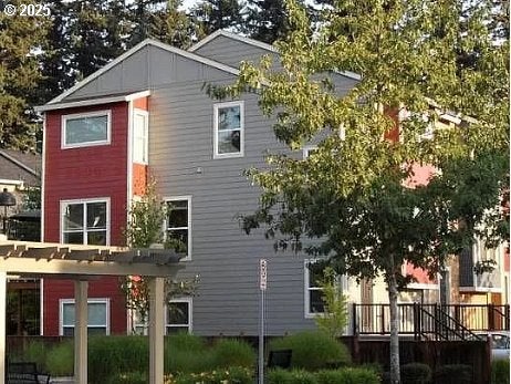 2127 Ne Cadbury Ave, Hillsboro