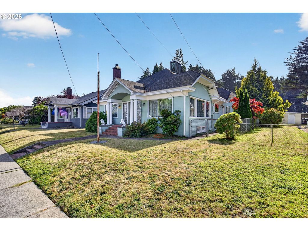 1410 Sherman Ave, North Bend