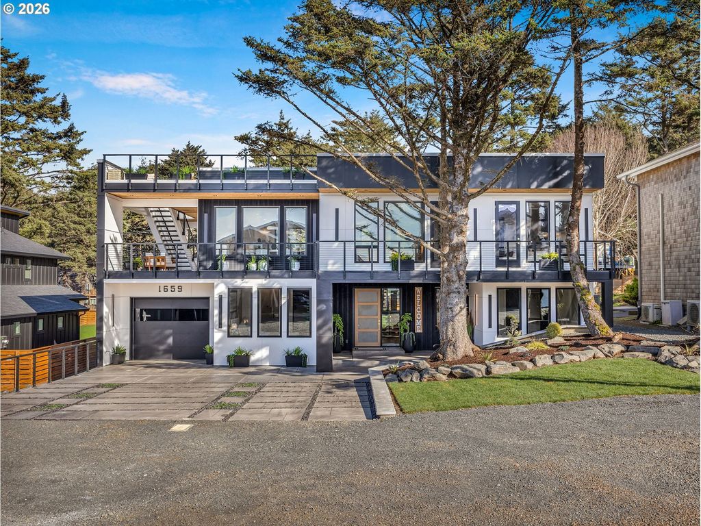 1659 Forest Lawn Rd, Cannon Beach
