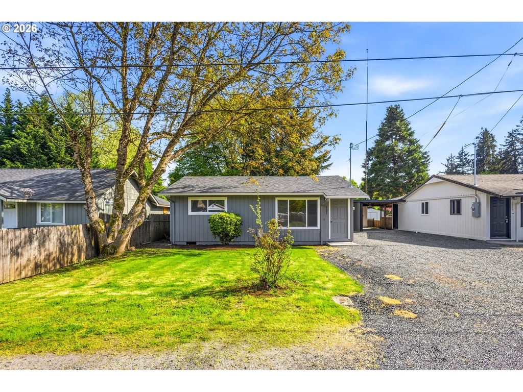 1121 Spruce St, Sweet Home
