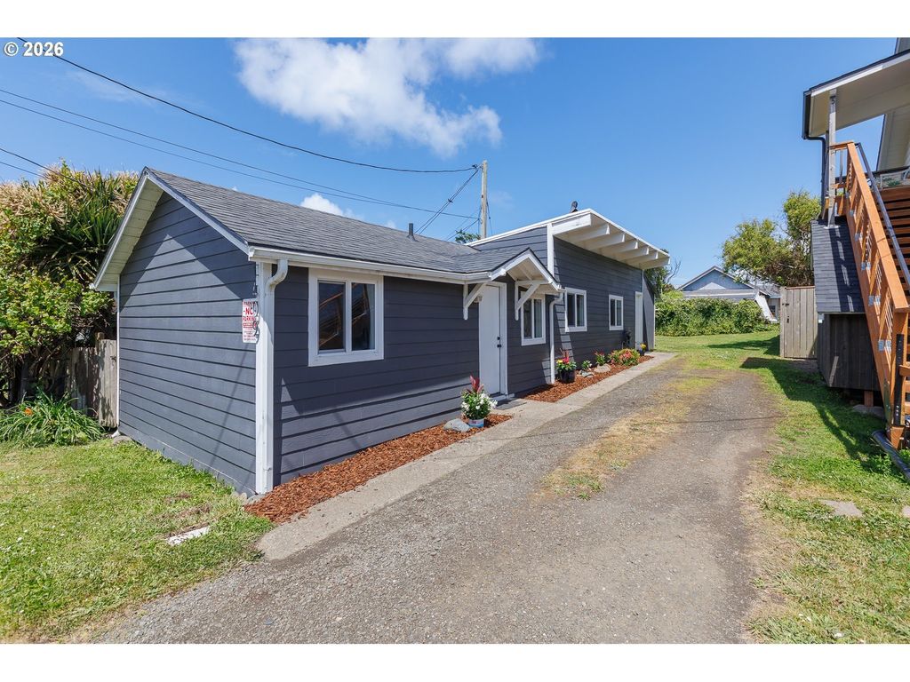 1409 Nw 14th St, Lincoln City