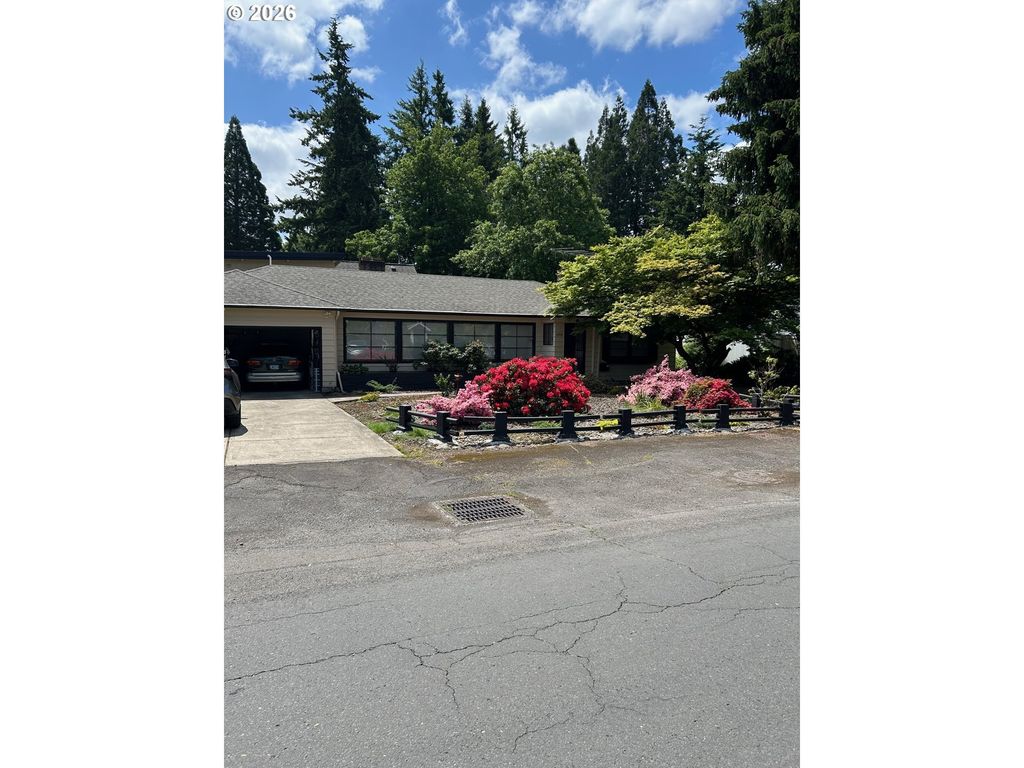 11016 Ne Fargo St, Portland