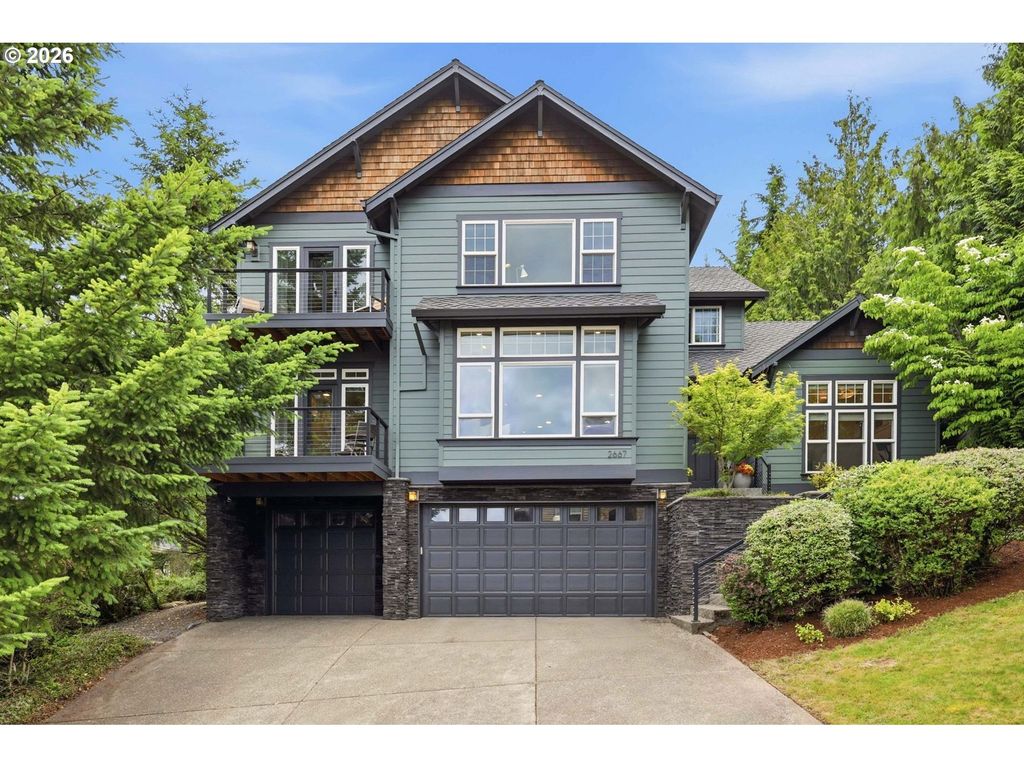 2667 Nw Birkendene St, Portland