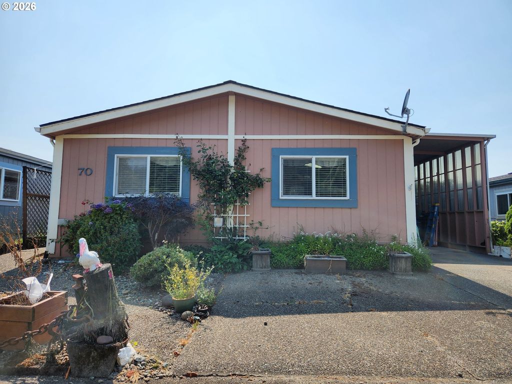 100 River Bend Rd 70, Reedsport