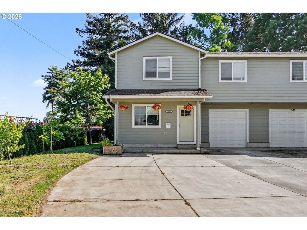 1671 Cooper St, Lebanon