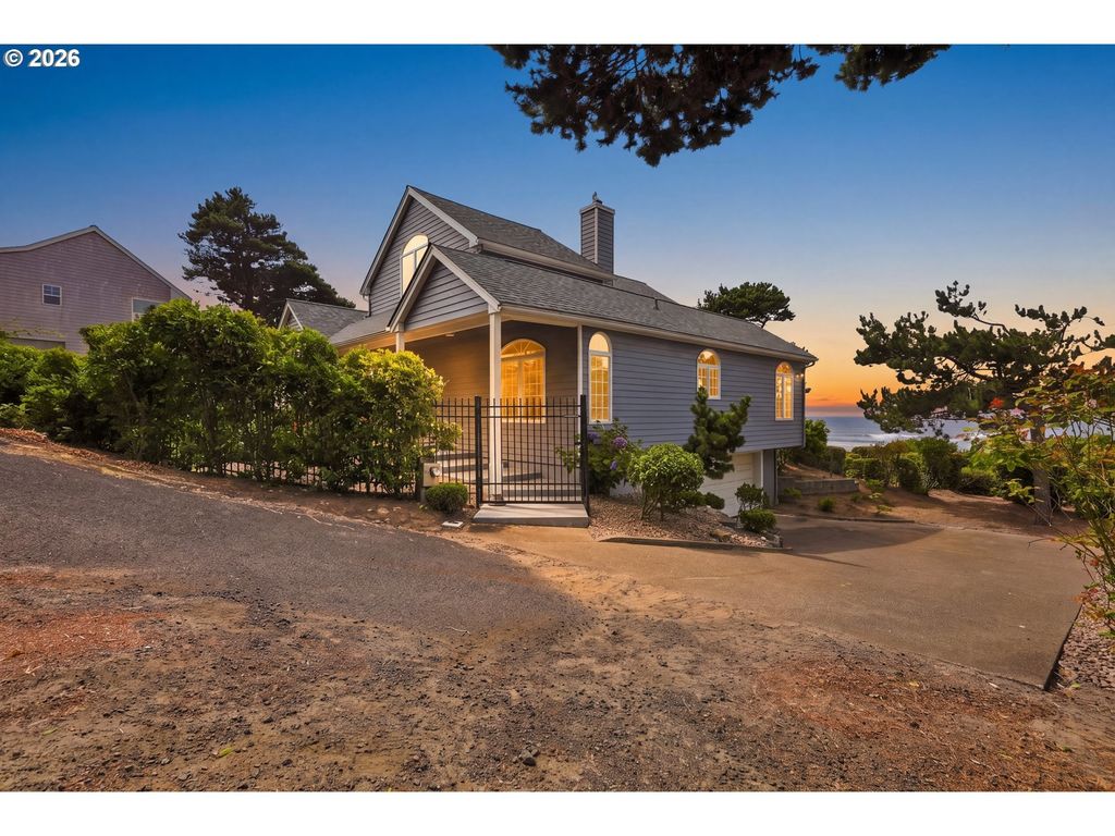 6988 Nw Pacific Coast Hwy, Seal Rock
