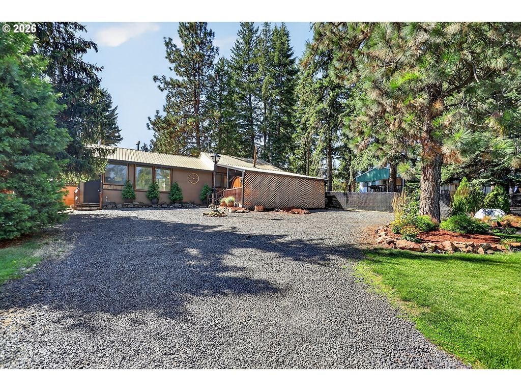 126 Timber Ln, Tygh Valley