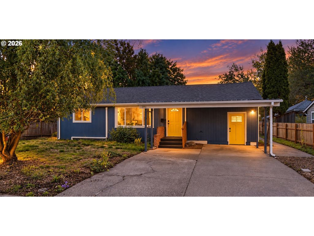 1990 Garfield St, Eugene