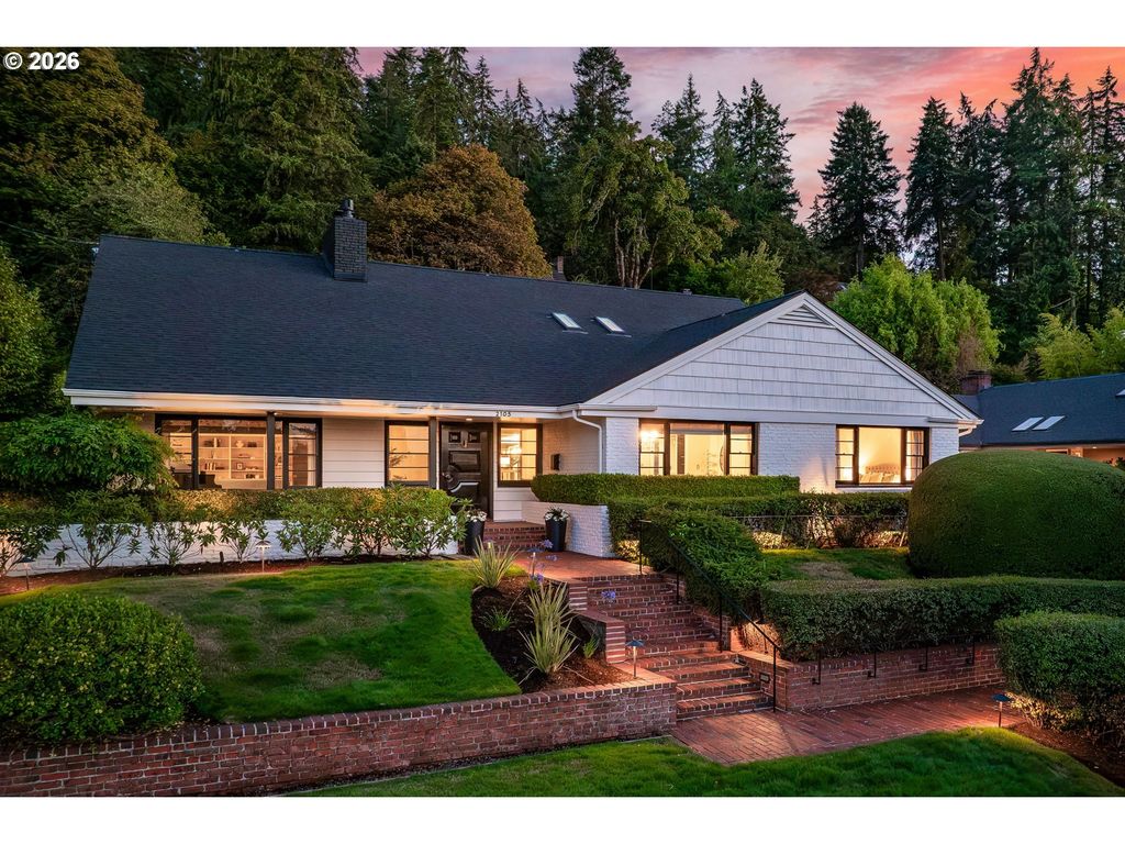 2105 Fairmount Blvd, Eugene