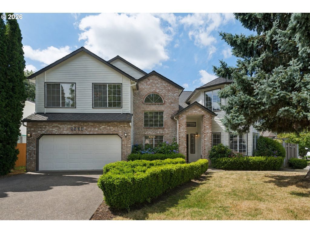 5904 Bay Point Dr, Lake Oswego