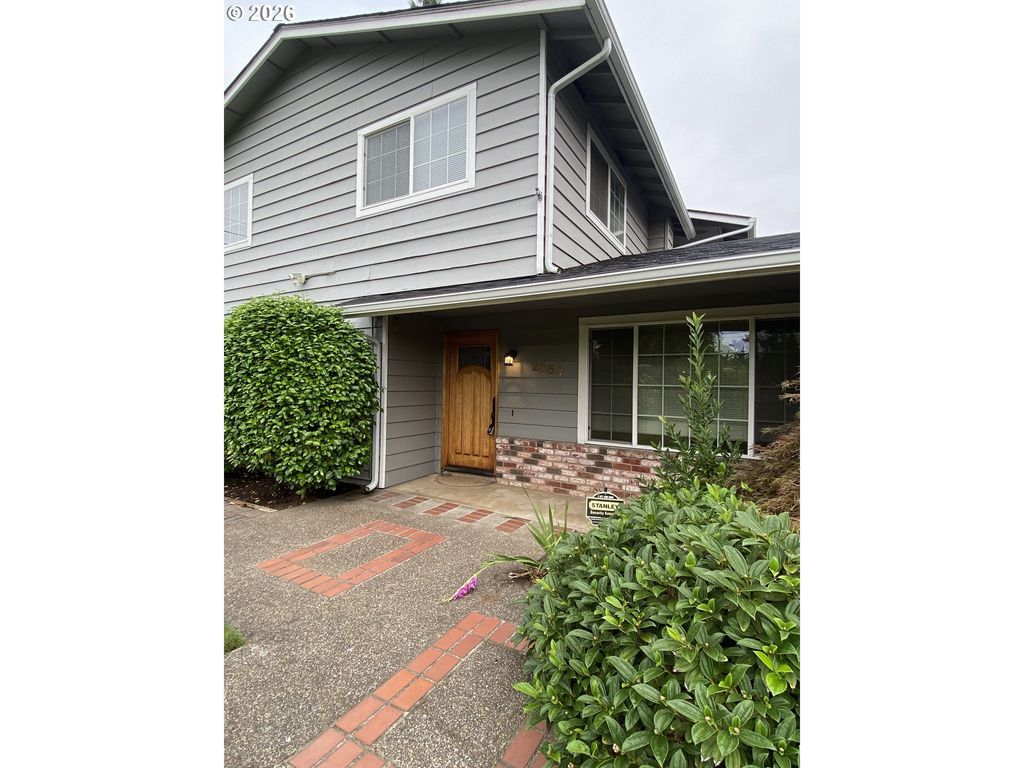 2850 Riviera Ct, Springfield