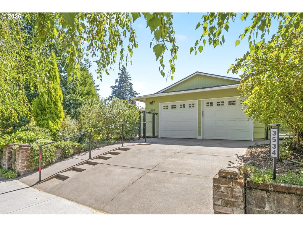 3534 N Trenton St, Portland
