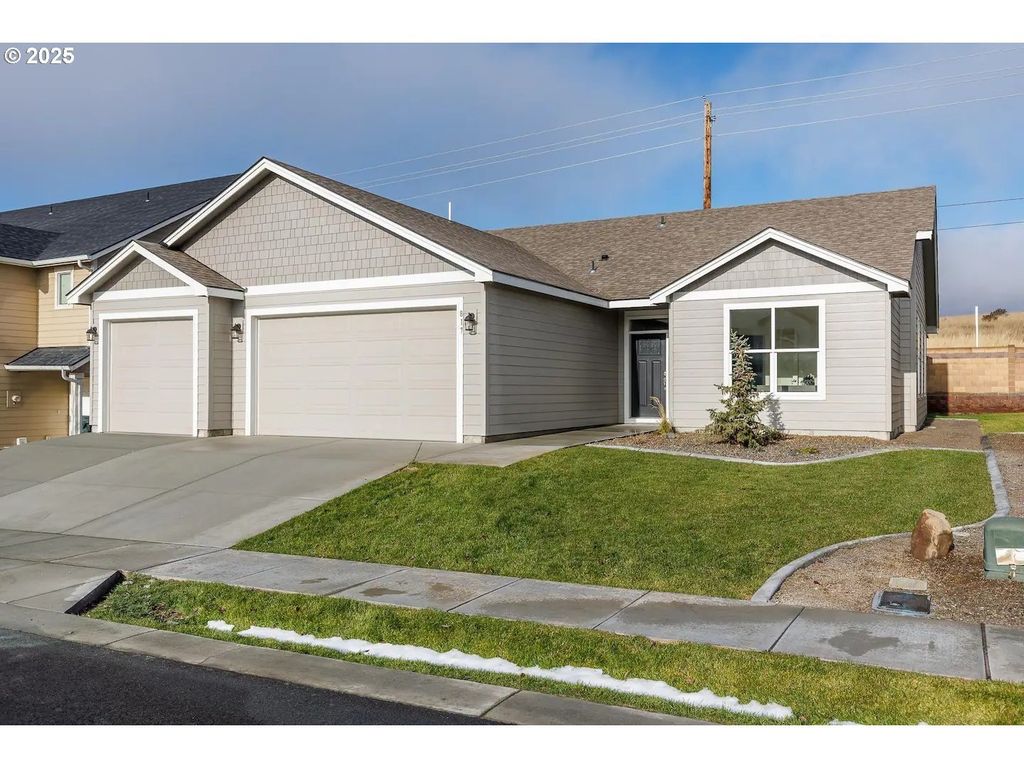 817 E Autumn Ave, Hermiston