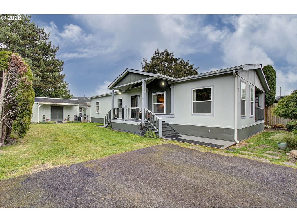 16812 Se 1st St 9, Vancouver