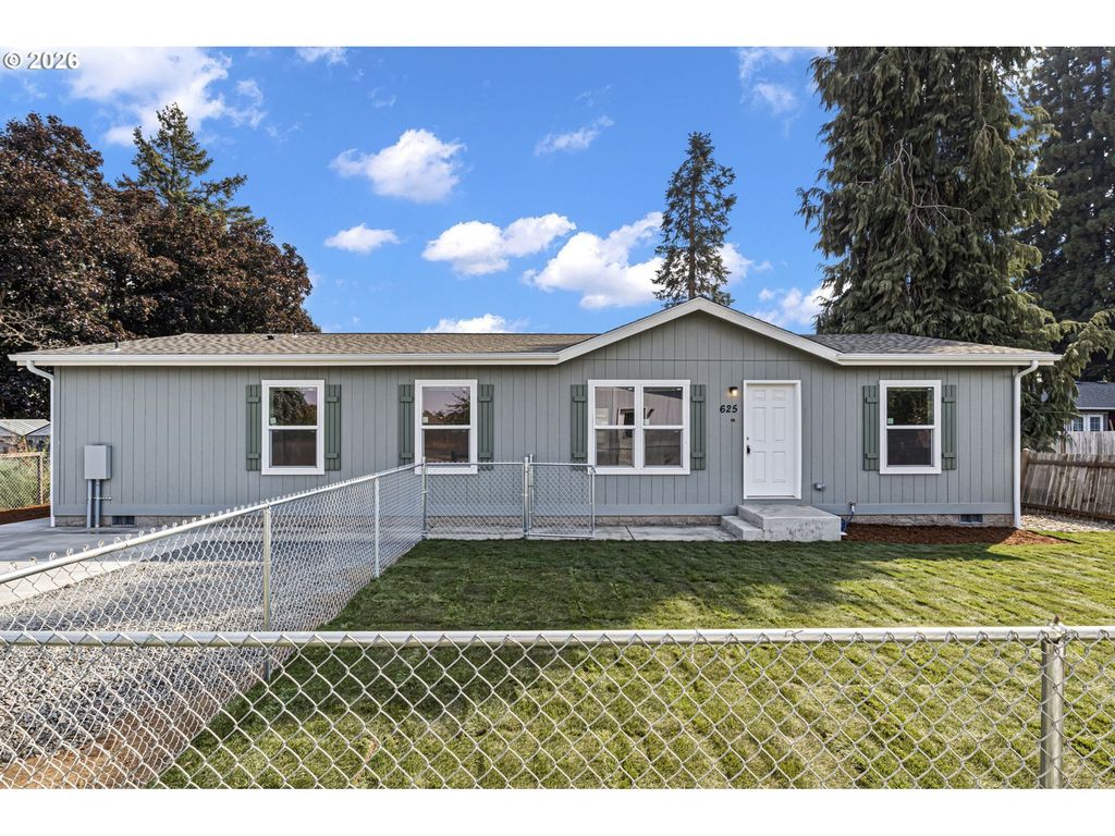 625 N 16th St, Cottage Grove
