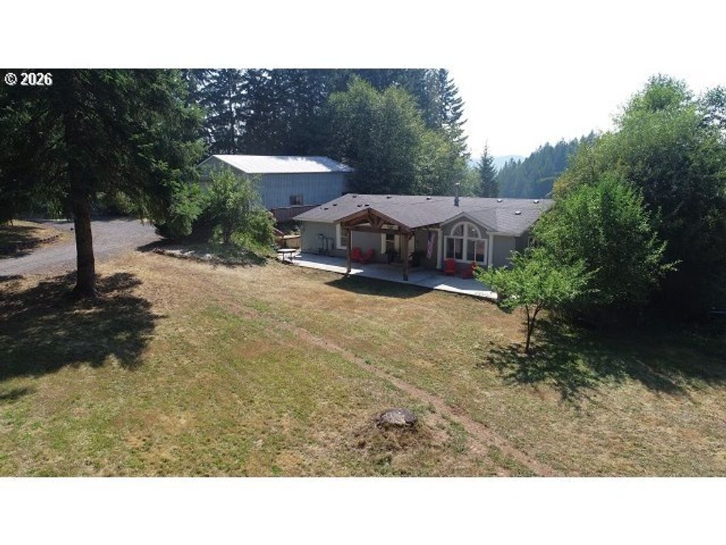55102 Siedelman Rd, Vernonia