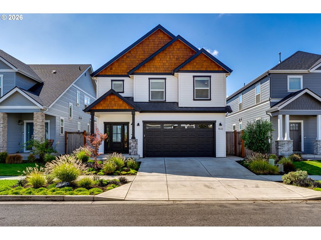 1532 Sand Trap Ln, Eugene