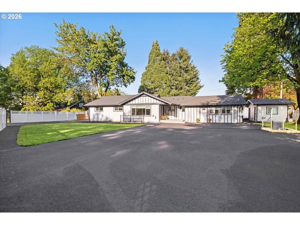 1123 Jays Dr, Keizer