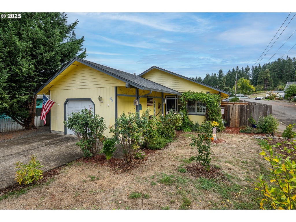 90 S 17th St, Cottage Grove