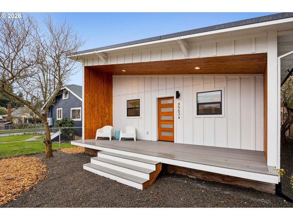 4563 Ne 47th Ave 2, Portland
