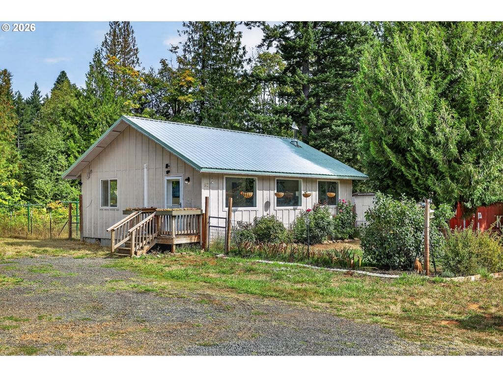 92 Bunker Keys Rd, Cook