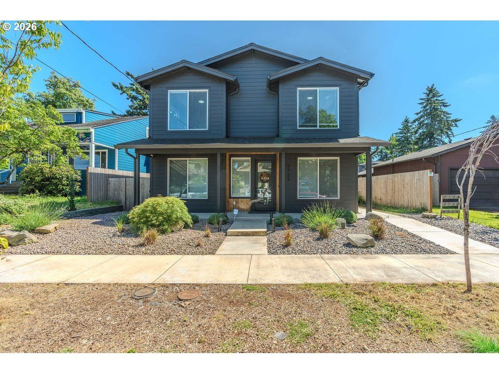 7726 Se Tolman St, Portland