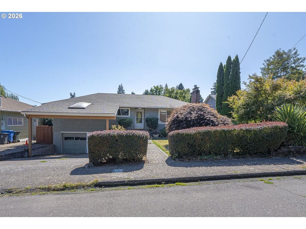 730 Wildwind Dr Se, Salem