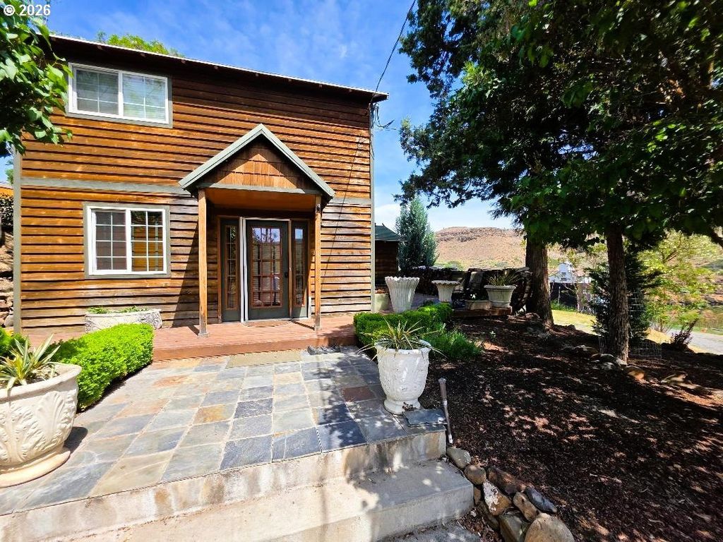 110 Staats Ave, Maupin
