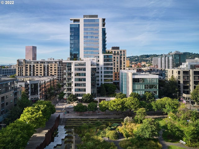 1001 Nw Lovejoy St 404, Portland