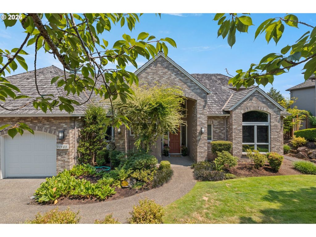 17485 Brookhurst Dr, Lake Oswego