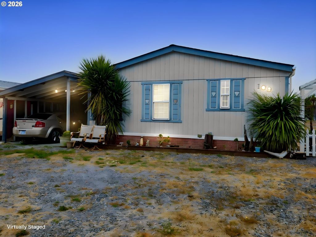 94120 Strahan St 109, Gold Beach