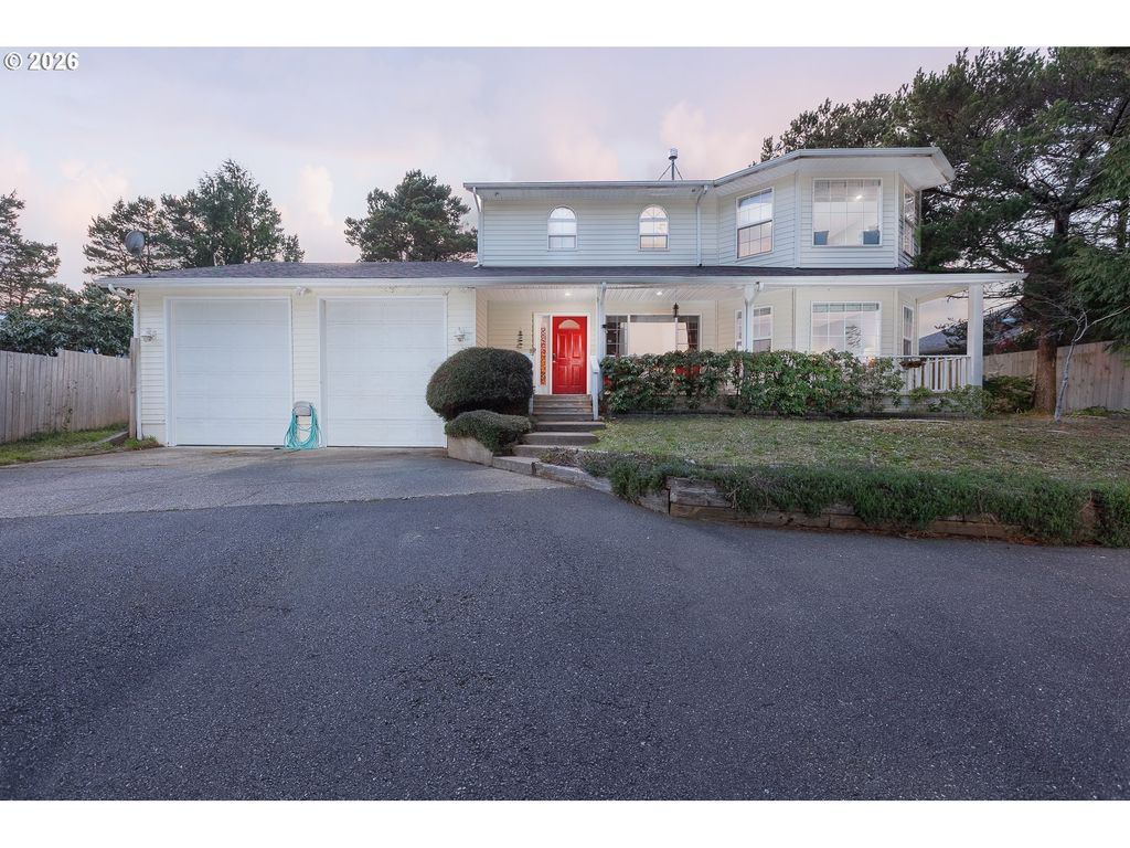 2340 S Crestline Dr, Waldport