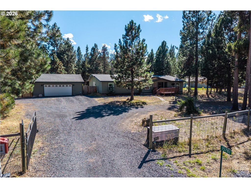 15781 Lava Dr, La Pine