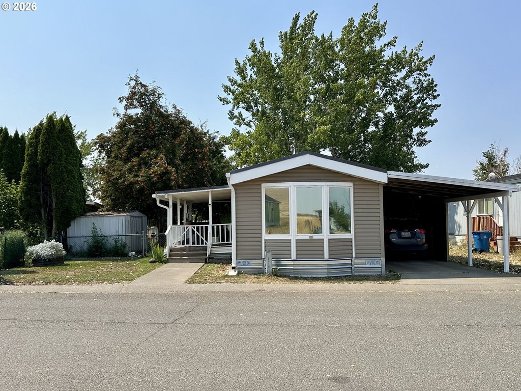 1500 S Columbus Ave 10, Goldendale