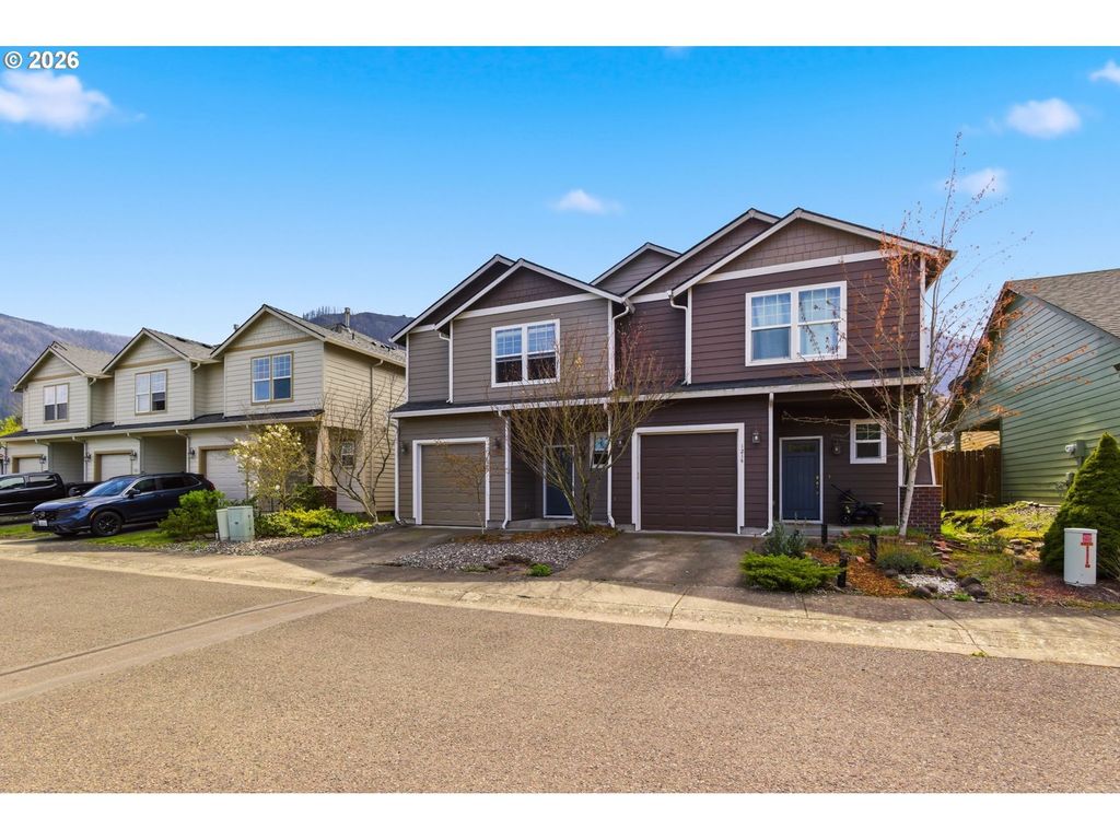 1213 Island Way, North Bonneville