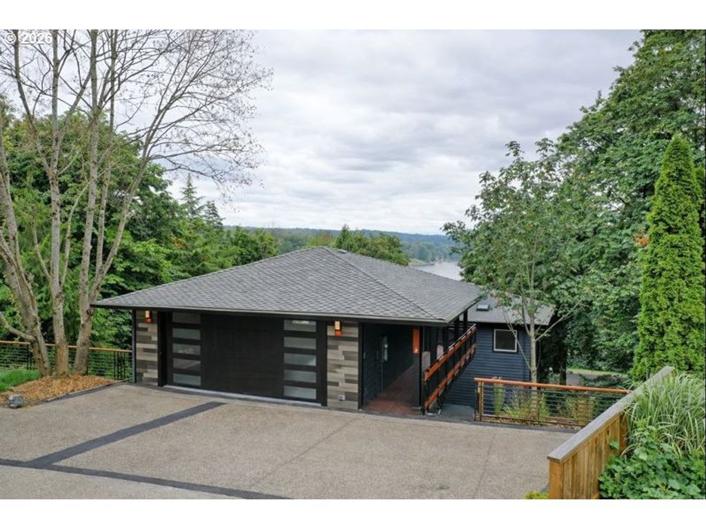 2010 Maple Ter, West Linn
