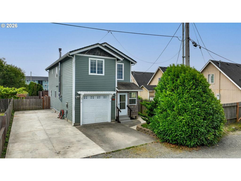 861 K Ave, Seaside