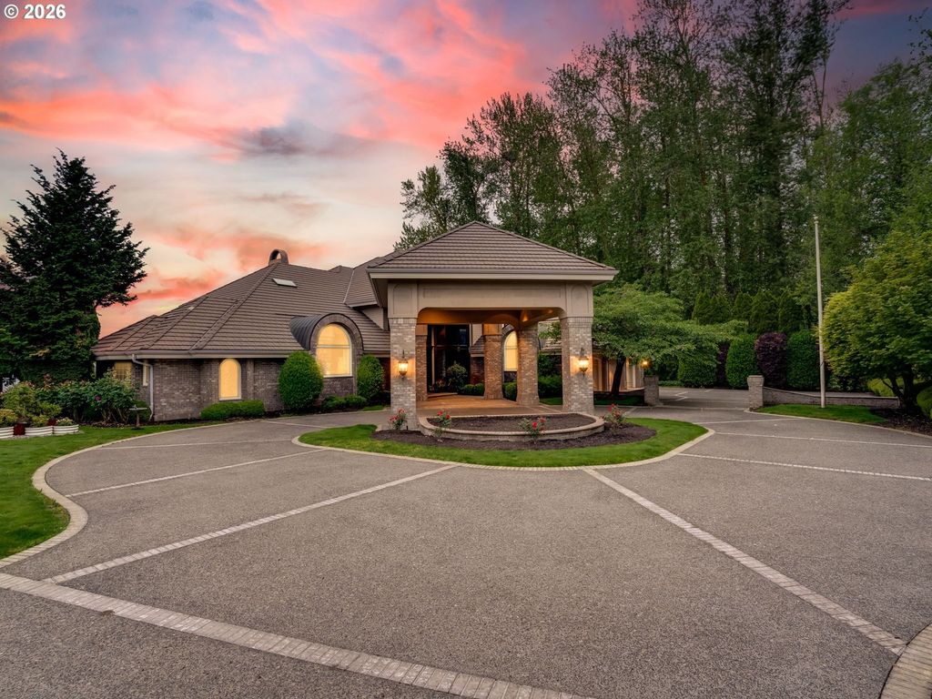 8119 Se Lieser Point Dr, Vancouver