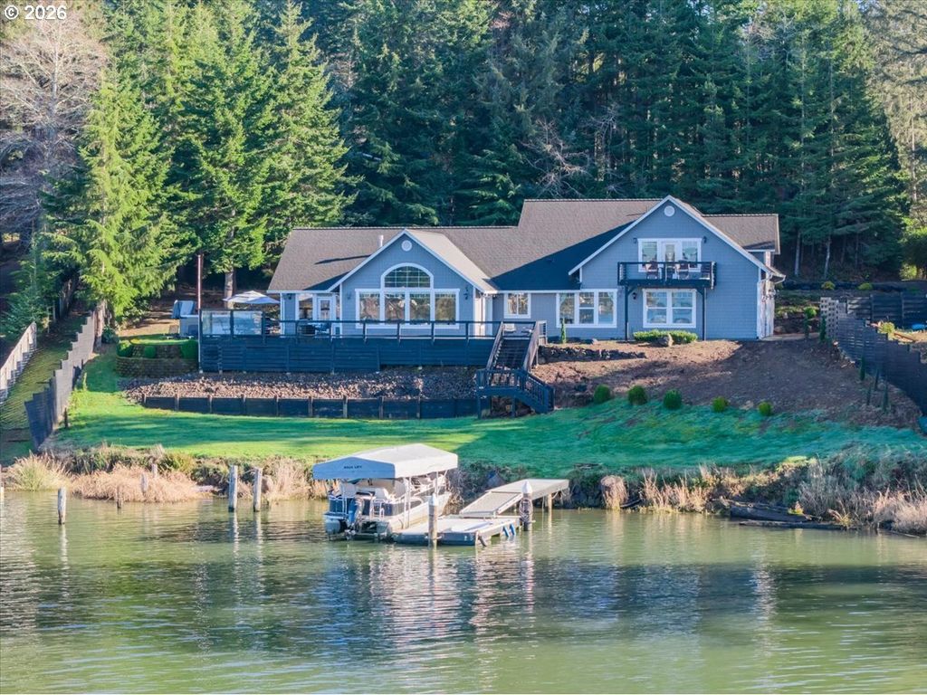 2095 Ne East Devils Lake Rd, Otis