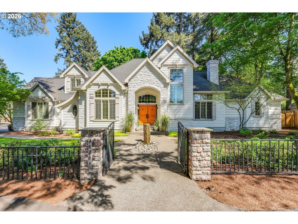 18108 Pilkington Rd, Lake Oswego
