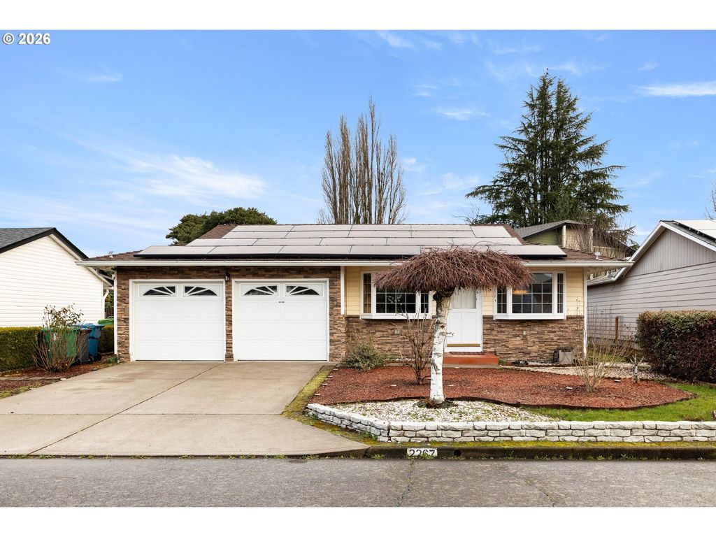2267 Oregon Ct, Woodburn